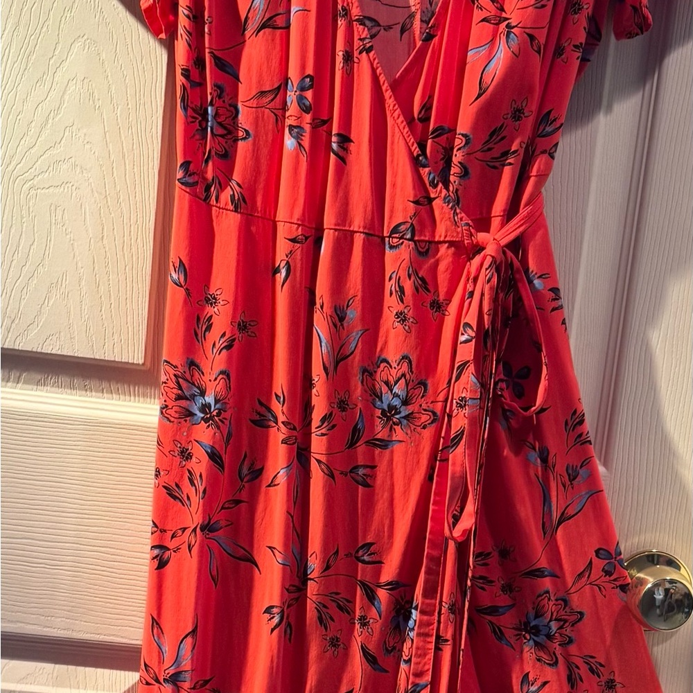 GAP Red Floral Midi Dress